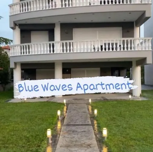 Blue Waves * Nea Kallikrateia