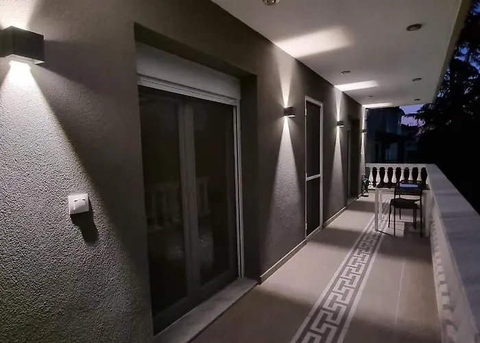 Blue Waves Apartment *
