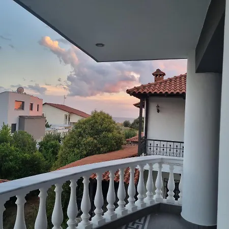 Blue Waves * Nea Kallikrateia